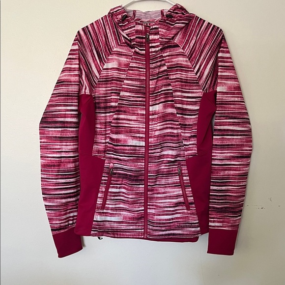 Marmot Pink and White Striped Full Zip Windbreaker Jacket Size Medium - Picture 1 of 5